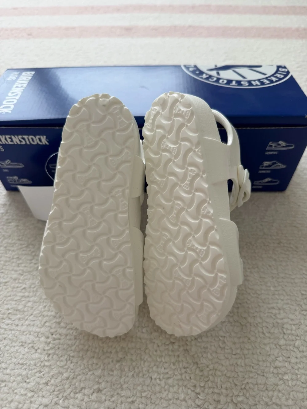 NWT Birkenstock White Sandals with Adjustable Buckles Toddler Size 8